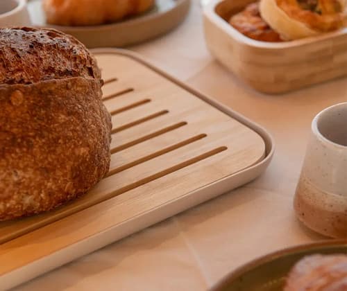 Tabua De Pão Migalheira Mesa Posta Bege Lisa